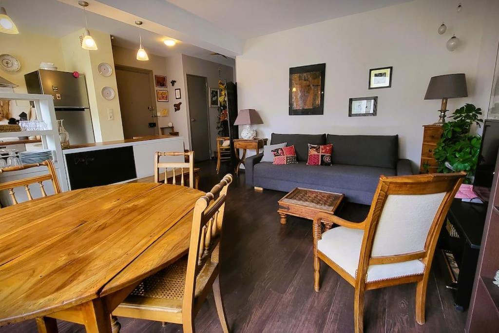 Appartement Des Beaux-Arts Μπεζανσόν Εξωτερικό φωτογραφία