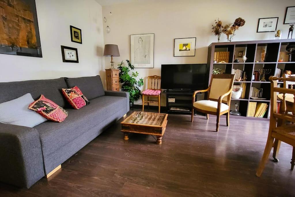 Appartement Des Beaux-Arts Μπεζανσόν Εξωτερικό φωτογραφία